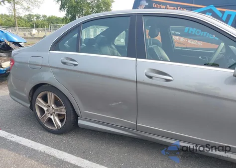 2010 Mercedes-Benz C 300 Luxury 4Matic/Sport 4Matic from USA, damaged, VIN WDDGF8BB9AF373987